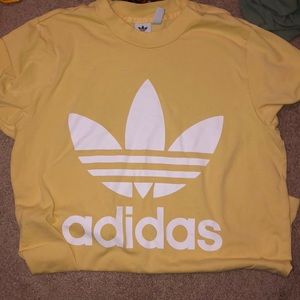 BRAND NEW NEVER WORN ADIDAS YELLOW SHIRT